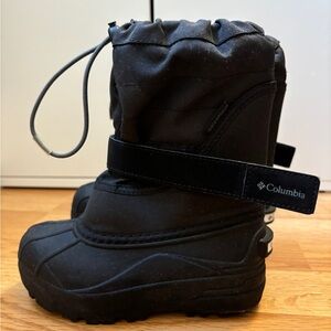 Columbia Unisex-Child Powderbug li Snow Boots Black Size 12 (Little Kid)